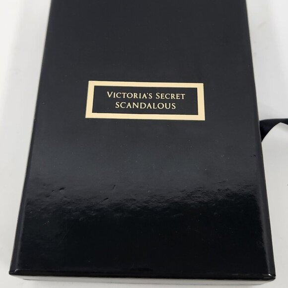 VICTORIA SECRET LOCK & KEY 🔐 NECKLACE - Picture 3 of 3